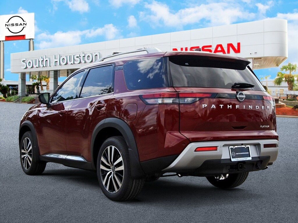 2025 Nissan Pathfinder Platinum photo 2