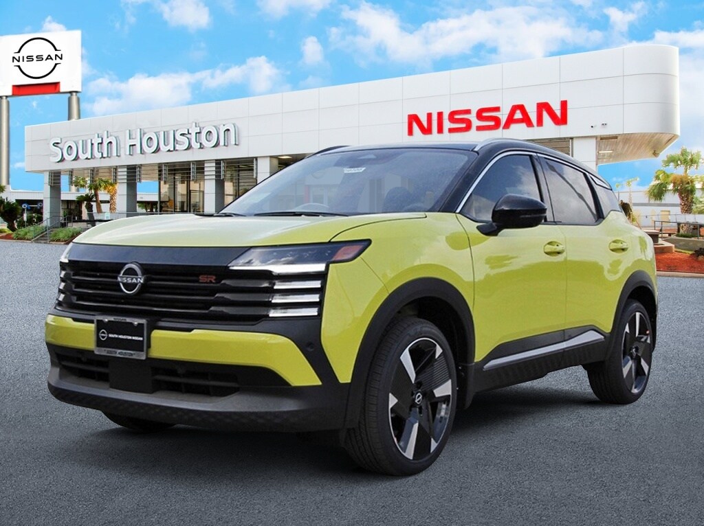 2025 Nissan Kicks SR photo 2