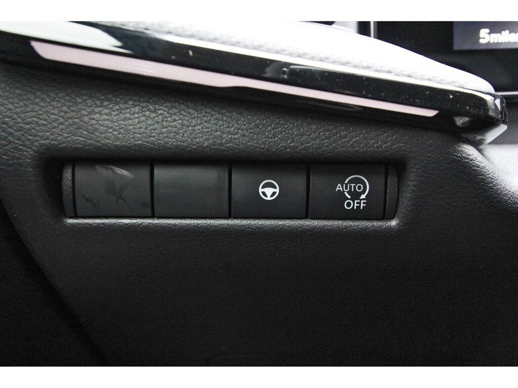 2025 Nissan Kicks SR - Photo 14