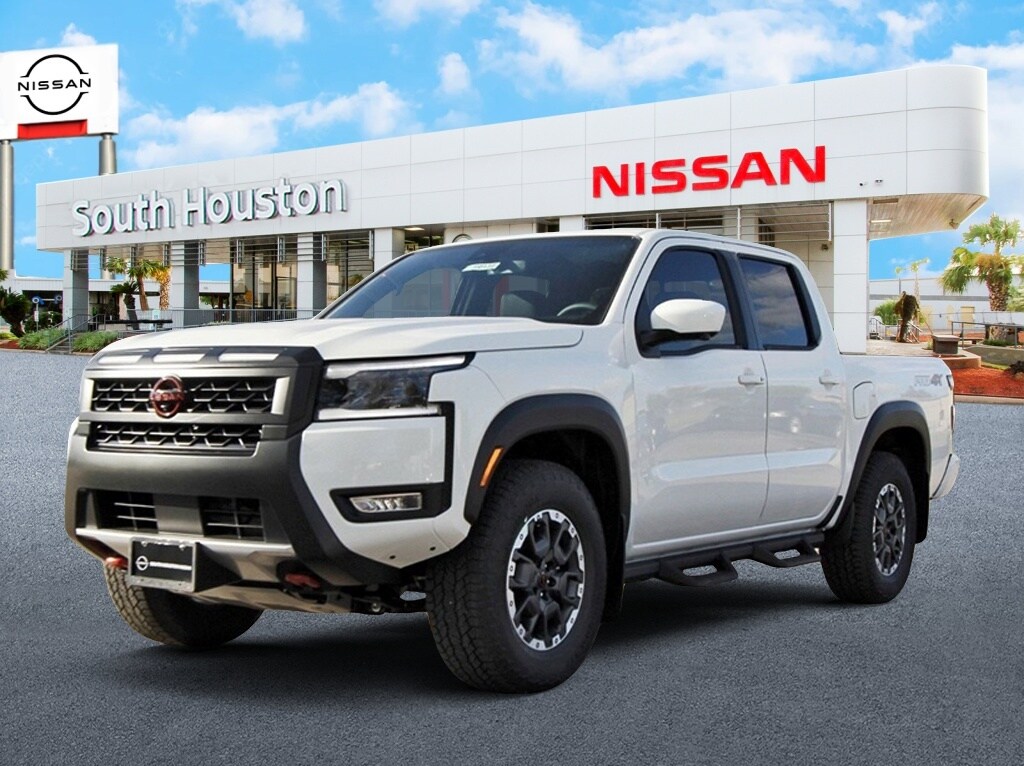 2026 Nissan Frontier PRO-4X photo 2