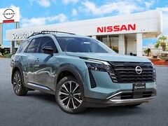 2026 Nissan Pathfinder Platinum SUV