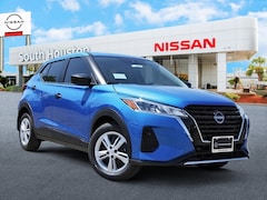 2025 Nissan Kicks Play S SUV