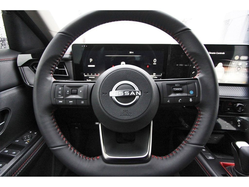 2025 Nissan Kicks SR - Photo 13