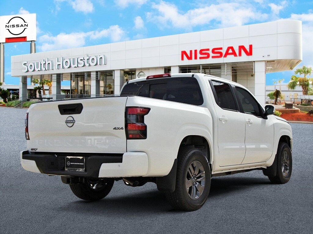 2025 Nissan Frontier SV photo 4