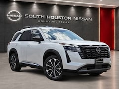 2026 Nissan Pathfinder Platinum SUV