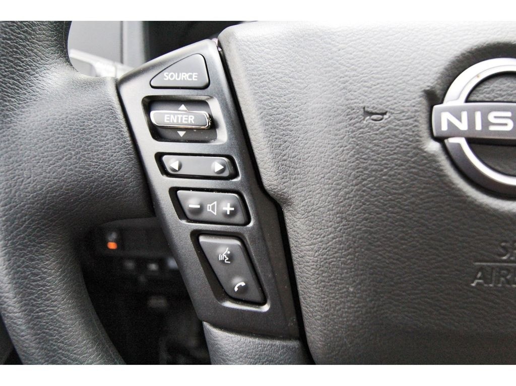 2024 Nissan Frontier SV - Photo 15