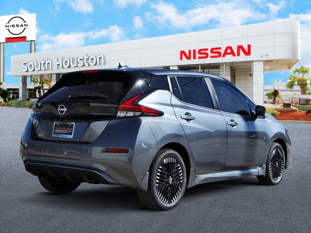 2024 Nissan Leaf SV Plus photo 4