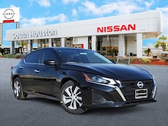 2025 Nissan Altima S Sedan