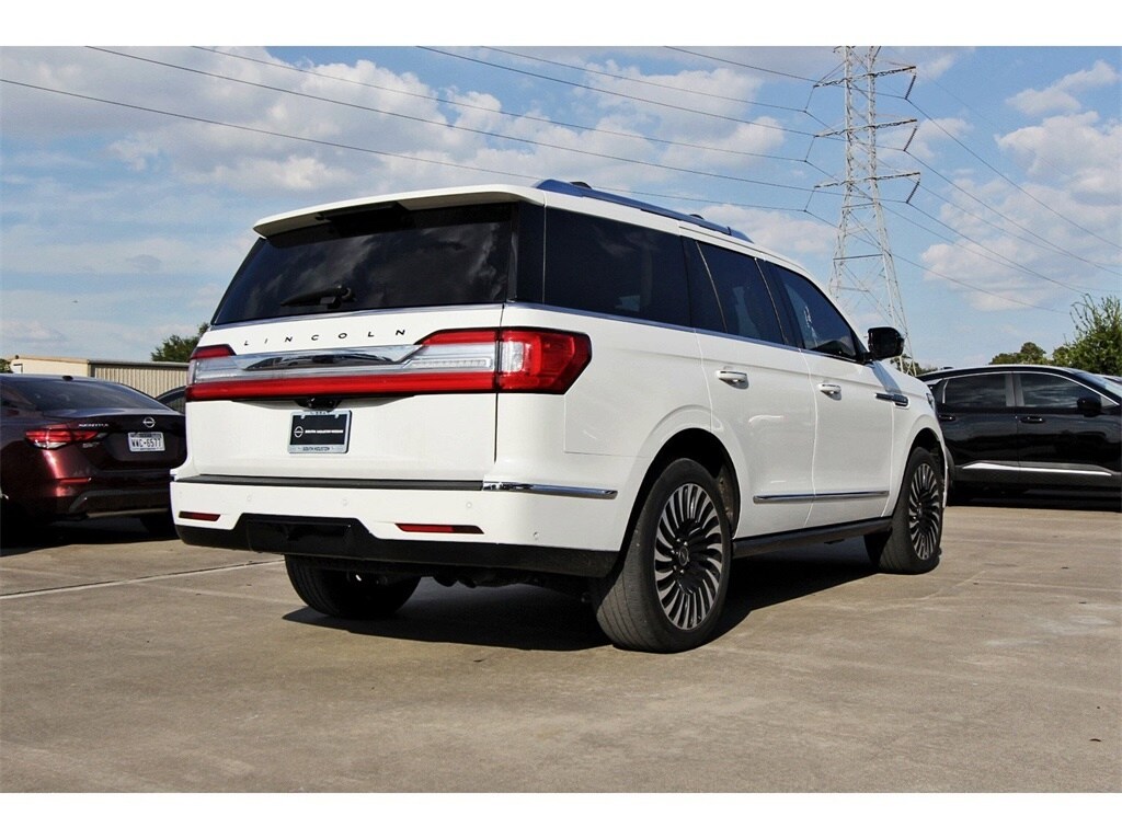 2021 Lincoln Navigator Black Label photo 4