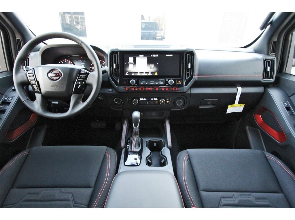 2025 Nissan Frontier PRO-4X - Photo 7