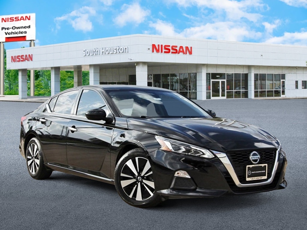 2022 Nissan Altima SV