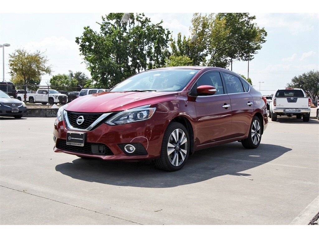 2019 Nissan Sentra SL photo 2