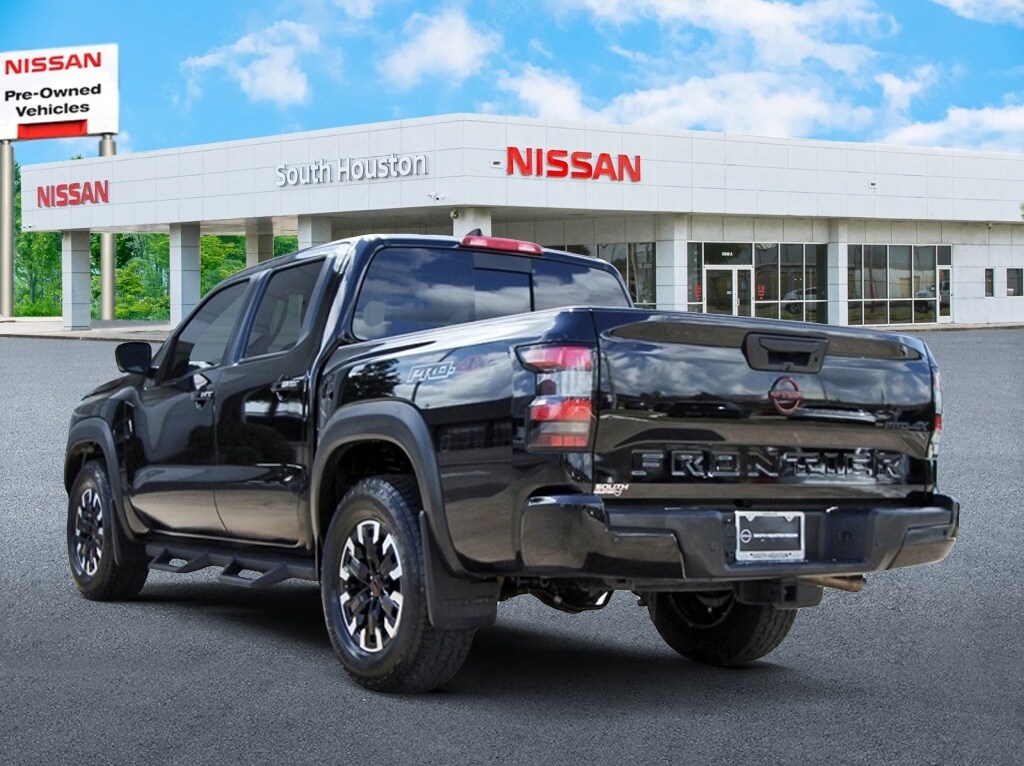2024 Nissan Frontier PRO-4X photo 3