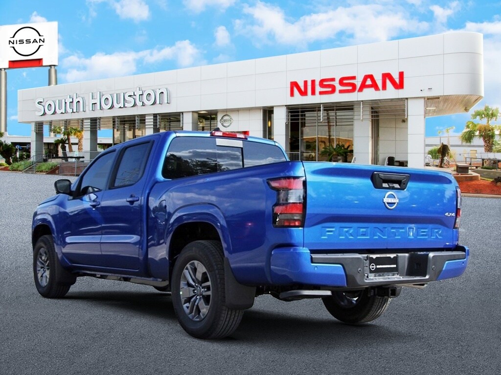 2026 Nissan Frontier SV photo 3