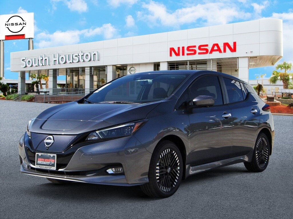 2024 Nissan Leaf SV Plus photo 2