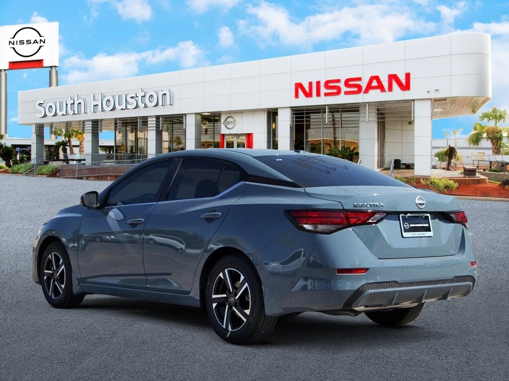 2025 Nissan Sentra SV photo 3