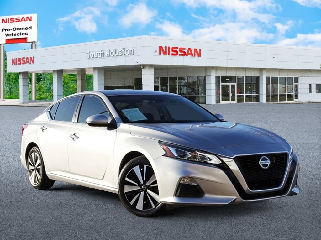 2022 Nissan Altima SV