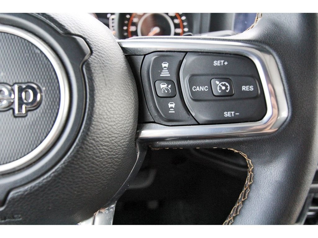 2024 Jeep Wrangler 4-Door Sahara - Photo 16
