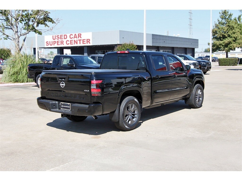 2026 Nissan Frontier SV photo 4