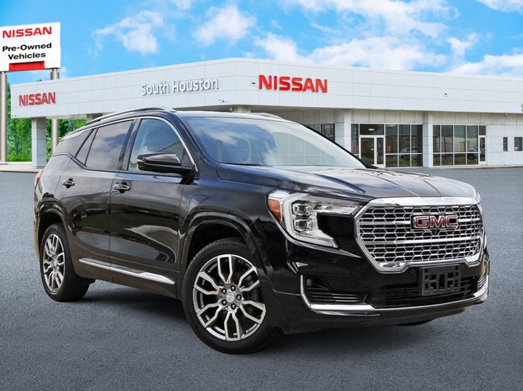 2024 GMC Terrain Denali AWD's photo