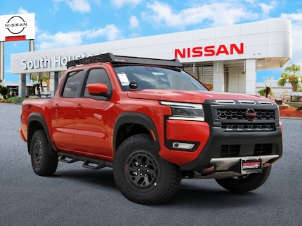 2025 Nissan Frontier PRO-4X Truck Crew Cab