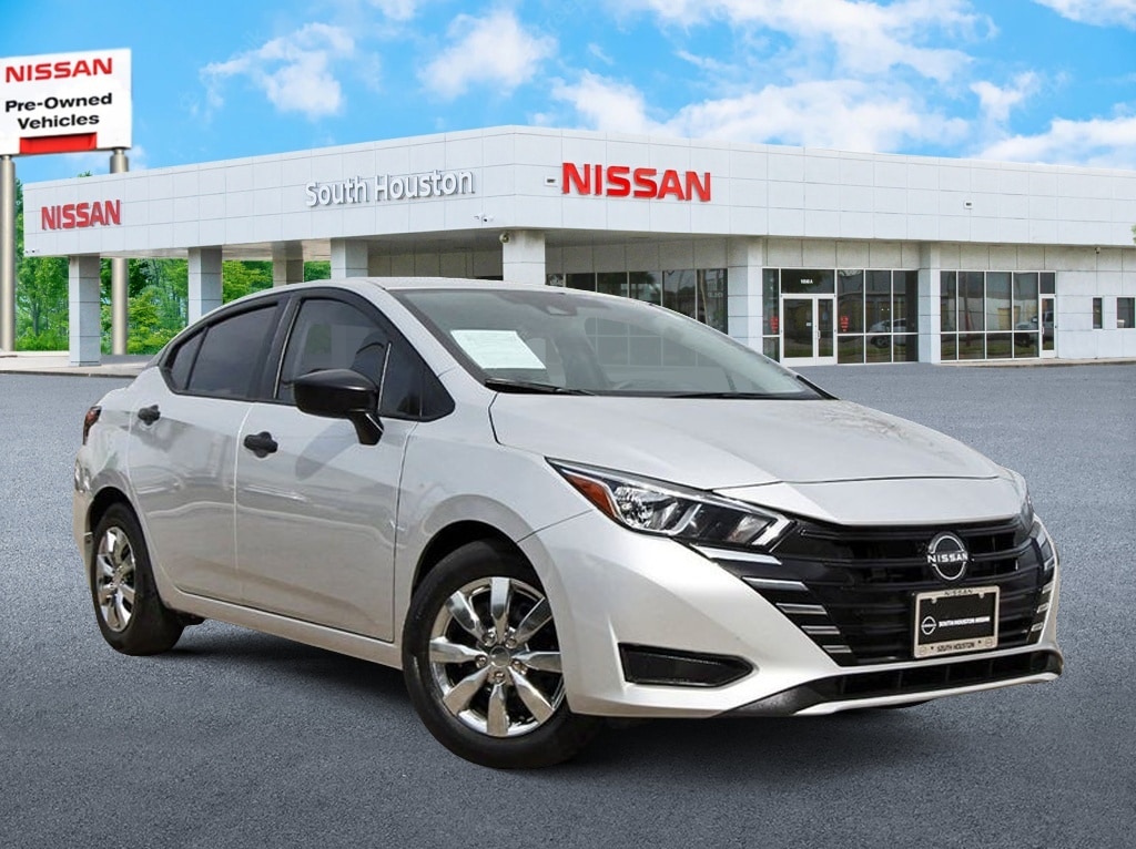 2023 Nissan Versa Sedan S