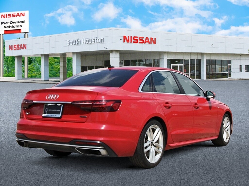 2023 Audi A4 S line Quattro Premium Plus photo 4