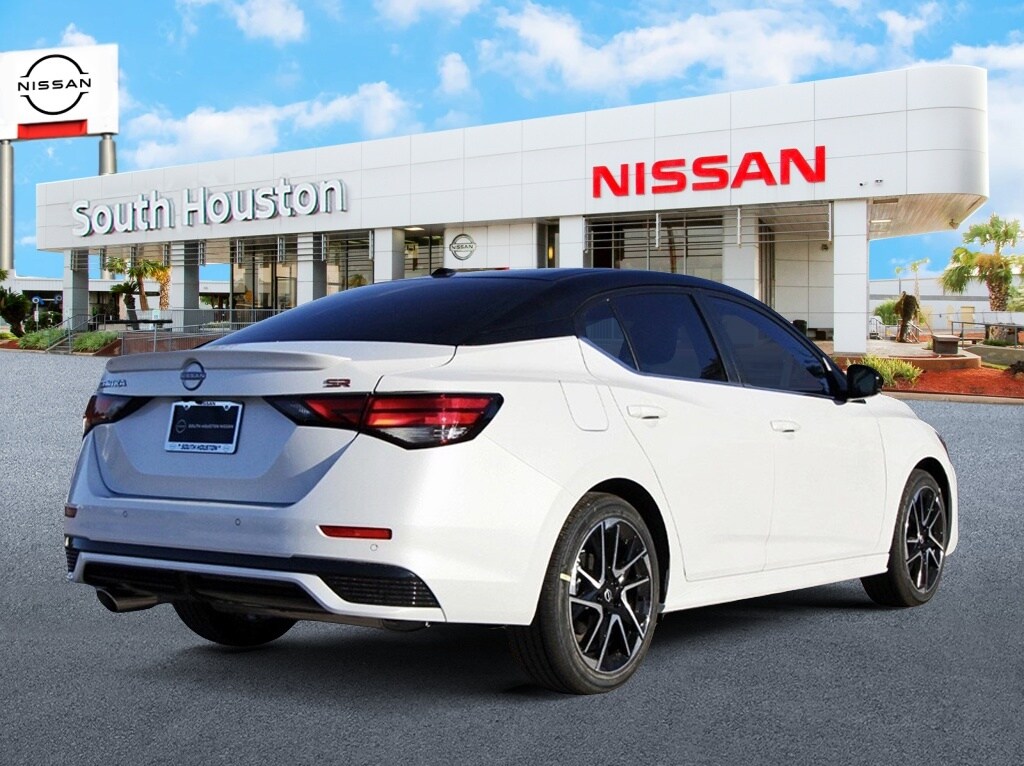 2025 Nissan Sentra SR photo 3