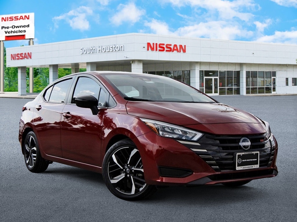 2024 Nissan Versa Sedan SR
