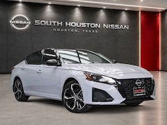 2026 Nissan Altima SR Sedan