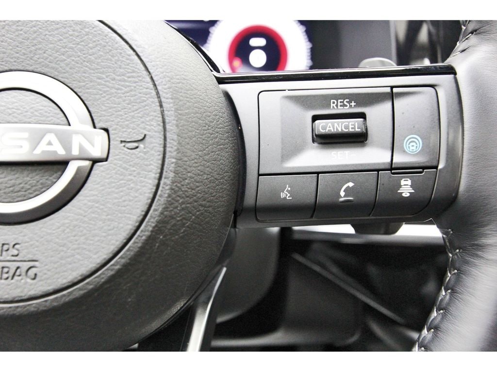 2024 Nissan Pathfinder Platinum - Photo 14
