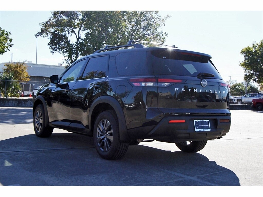 New 2025 Nissan Pathfinder SV SUV