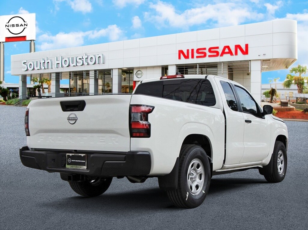 2026 Nissan Frontier SV photo 4