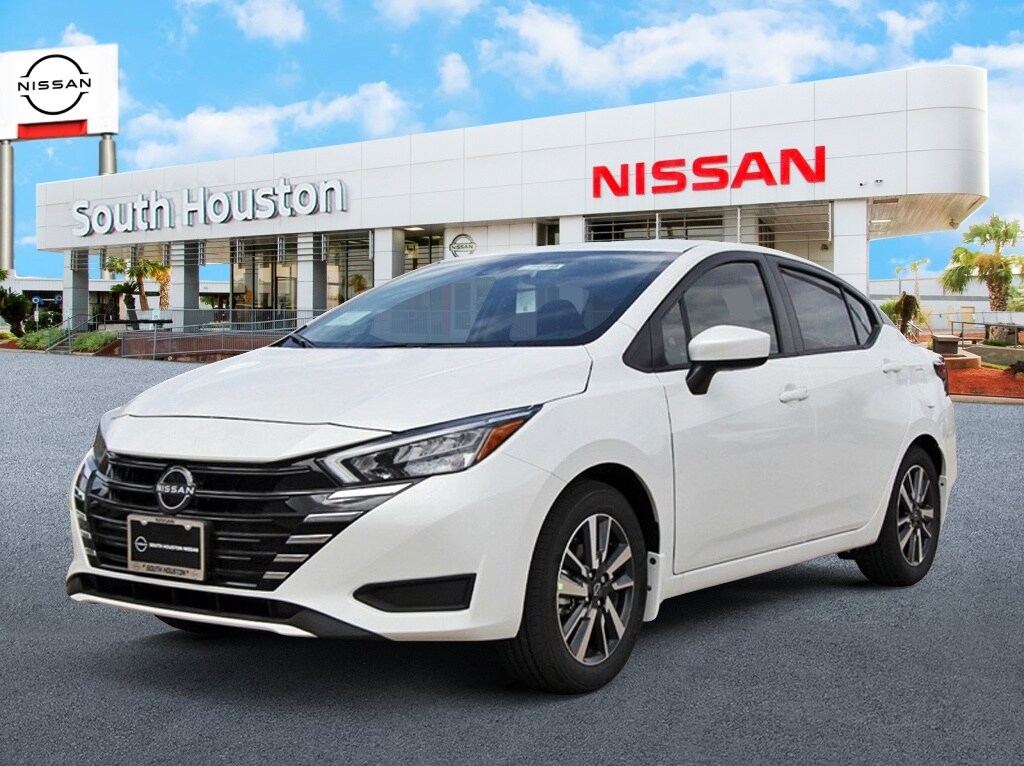 2025 Nissan Versa 1.6 SV photo 2