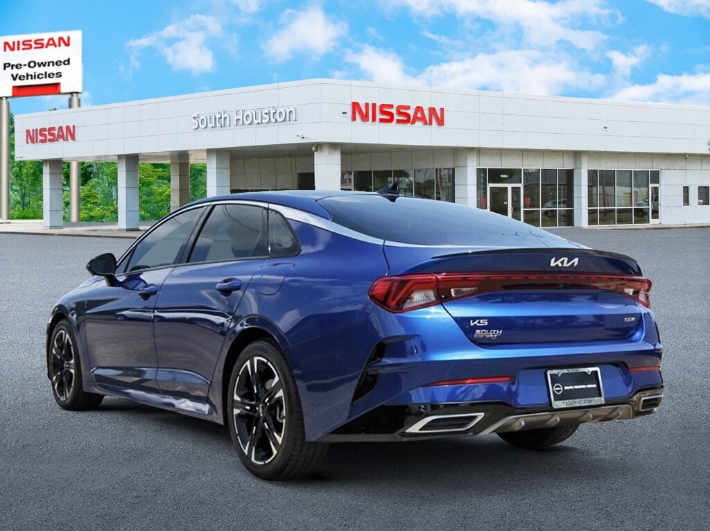 2023 Kia K5 GT-Line photo 3