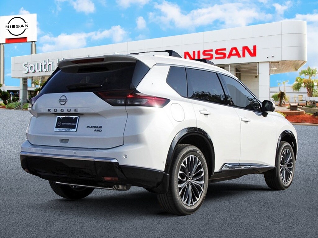 2026 Nissan Rogue Platinum photo 3