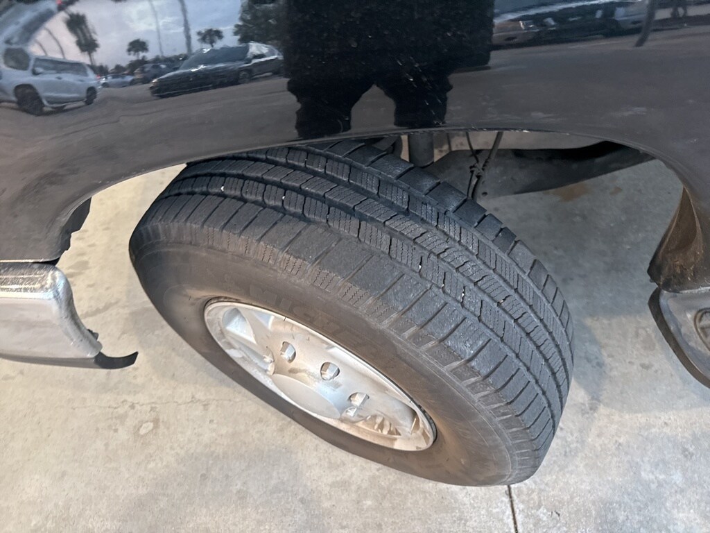 Used 2013 Ford E-350 Super Duty Wagon Extended Wagon