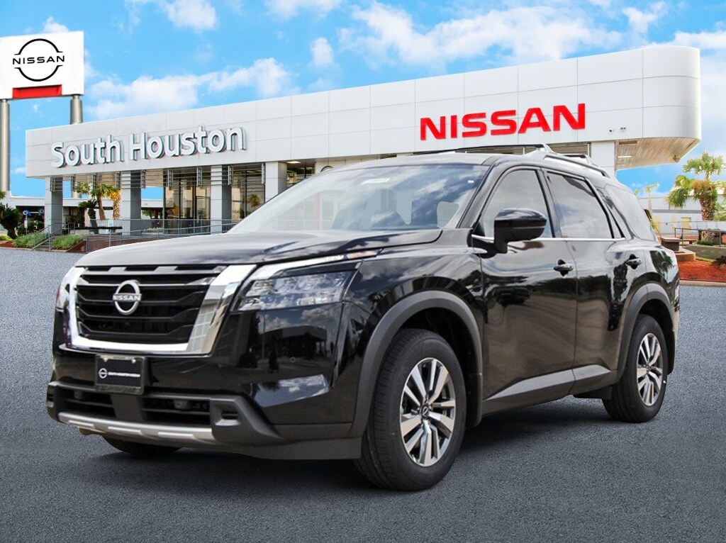 2025 Nissan Pathfinder SL photo 2