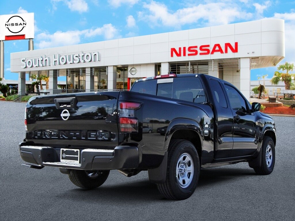 2026 Nissan Frontier S photo 4