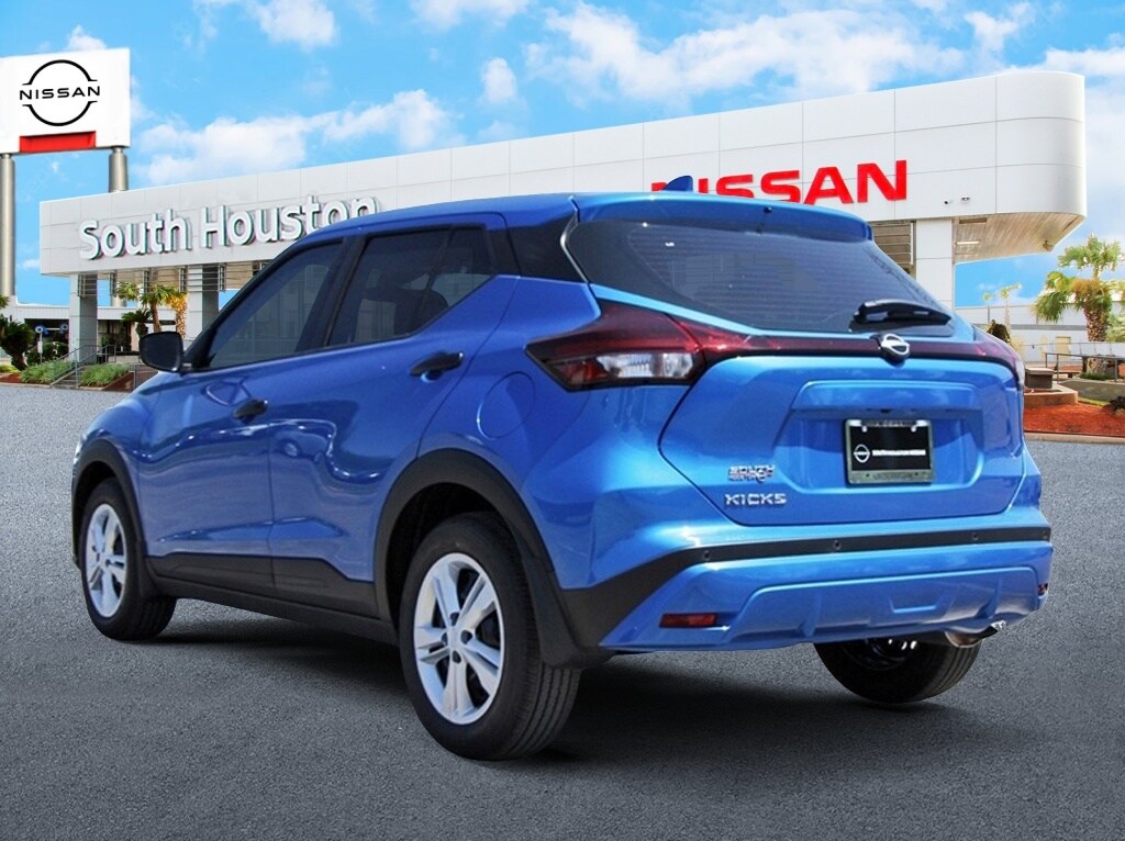 2025 Nissan Kicks Play S photo 3