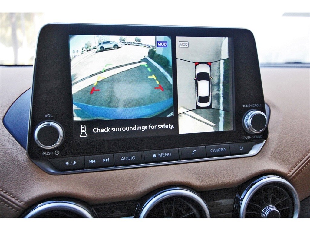 sonido nissan sentra bose