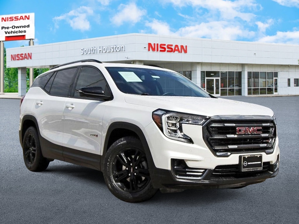 2024 GMC Terrain AT4 AWD's photo