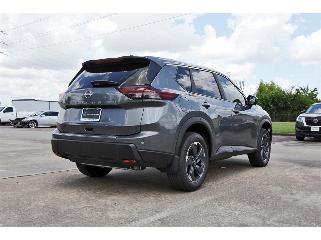 2026 Nissan Rogue SV photo 4