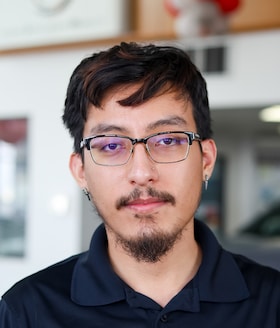 Staff member Augustin Martinez Jr from ID_d71b14fb3873