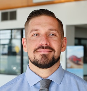 Staff member Blaise Kosmalski from ID_23428e5b977a