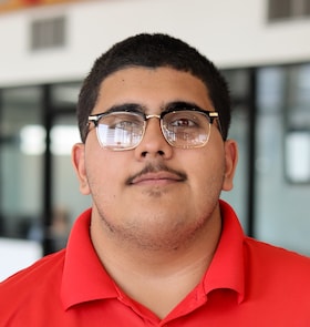 Staff member Mohammad Isah from ID_cdd00aa0d512