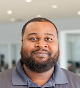 Staff member Desmond Hartwell from ID_cdd00aa0d512