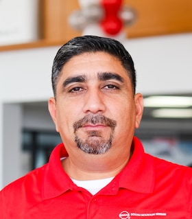 Staff member Diego Caliz from ID_cdd00aa0d512