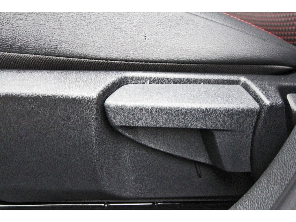 2025 Nissan Kicks SR - Photo 20