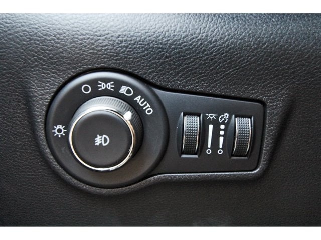 2025 Jeep Compass Trailhawk - Photo 19